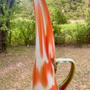 Elegant Jack in Pulpit style vase with Orange and light green Art Glass, Mexico